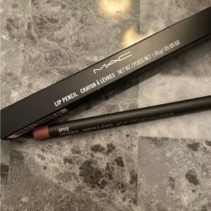 Mac RARE NIB Lip Pencil Color: Spice